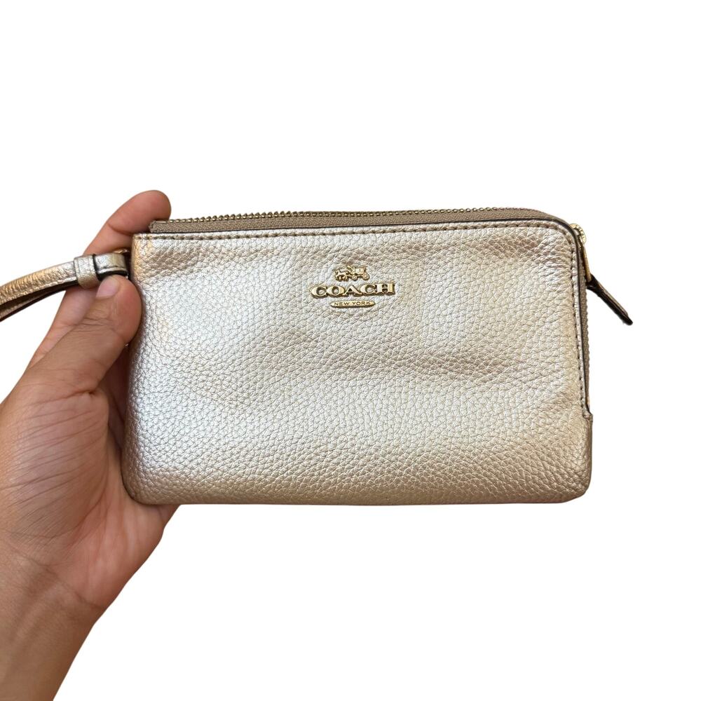 Coach Metallic Silver Pebbled Leather Double Zip Compartment Wristlet Bag